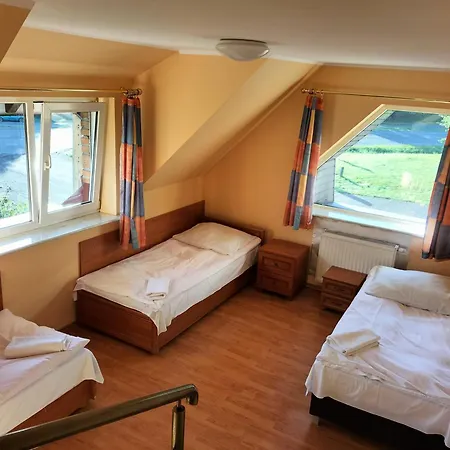 Gosciniec U Zawierki Penzion Lodž