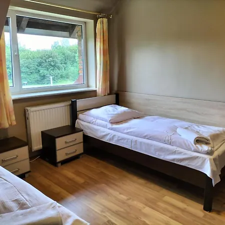 Han/Misafirhane Gosciniec U Zawierki Łódź