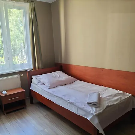 Gosciniec U Zawierki * Łódź