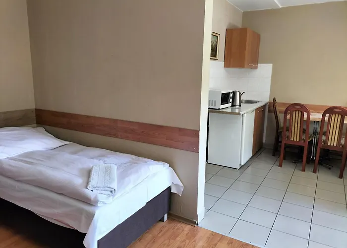 Gosciniec U Zawierki Penzion *