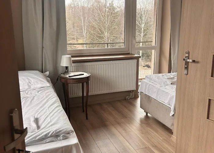 Gosciniec U Zawierki Penzion *